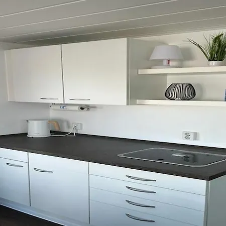 Hausboot In An Der Kieler Foerde 船上ホテル ラーボエ